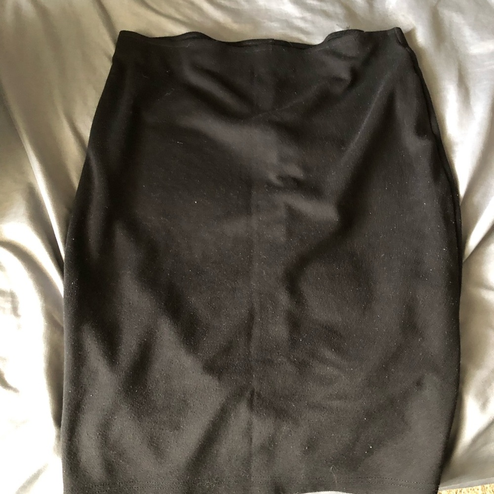 Elegant Black Women's Skirt